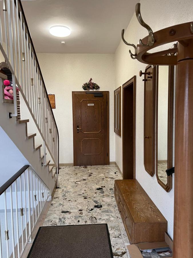 Doppelzimmer Nr 5 *